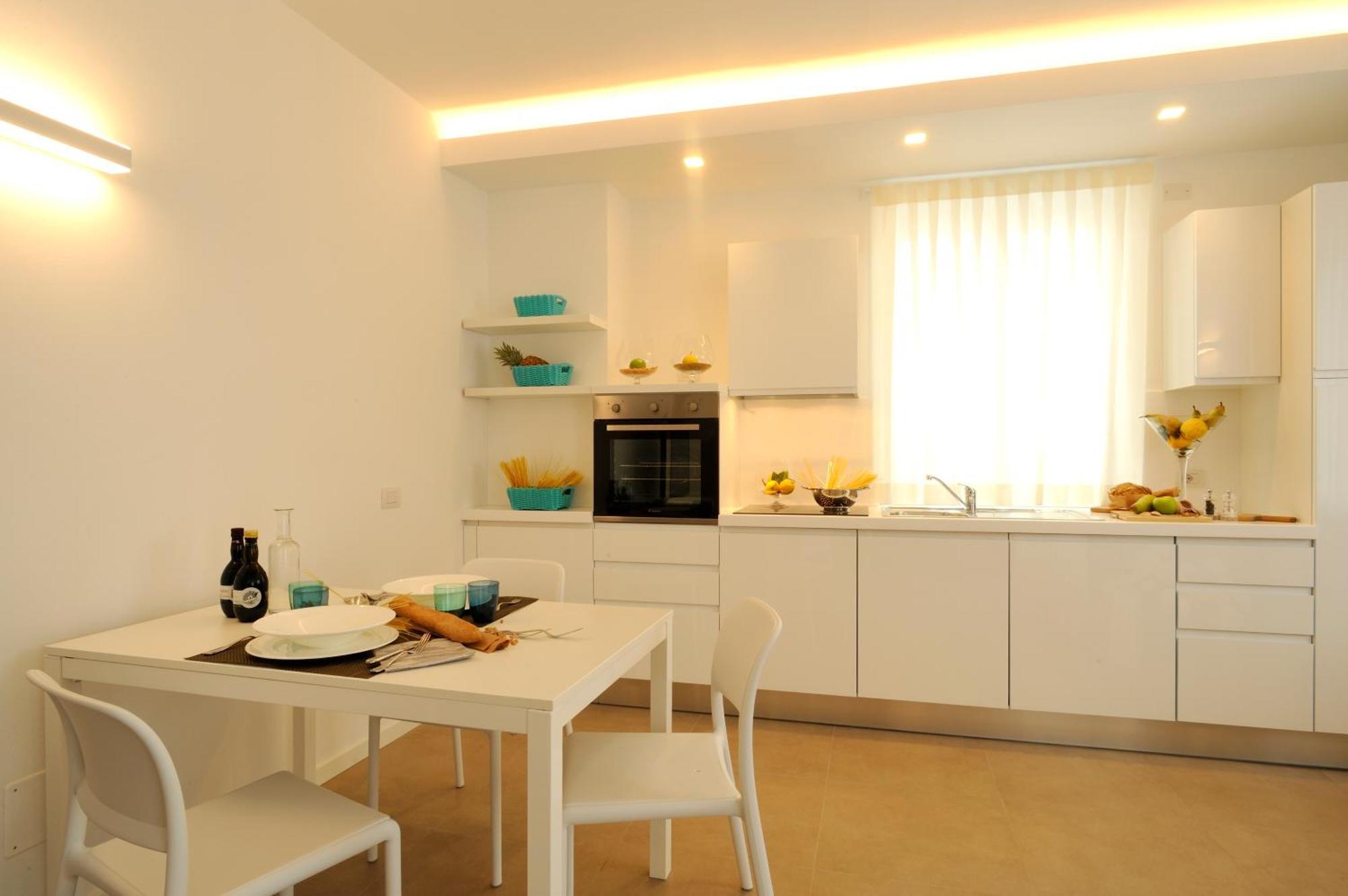 Residence San Marco Suites&Apartments Алассио Экстерьер фото