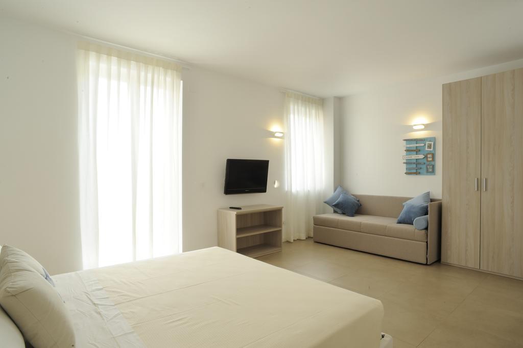 Residence San Marco Suites&Apartments Алассио Экстерьер фото
